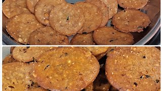 Crispy and Crunchy Kannada Nippattu recipe in tamil  மொறு மொறு தட்டை Vani makes 👍 [upl. by Aicenav]