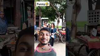 🥰Khubsurat ladki ke liye tamatar free🤣 comedy prank viralvideo sort [upl. by Sol]