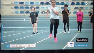 La flamme olympique à Miramas Miramas et AC Miramas terre dathlétisme [upl. by Tezil]