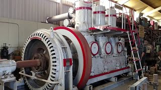 Big Old FAIRBANKS MORSE Engines COLD STARTING UP AND COOL SOUND 3 [upl. by Wilfreda589]