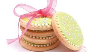 Comment utiliser le glaçage royal sur des biscuits   SCRAPCOOKING® [upl. by Morville]