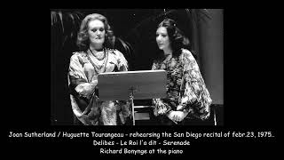 Delibes  Le roi la dit  duet sung by Joan Sutherland and Huguette Tourangeau [upl. by Chemush689]