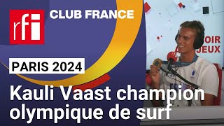 Paris 2024  Kauli Vaast continue de surfer la vague • RFI [upl. by Alliuqat]