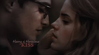 Harry amp Hermione Kiss fanmade harryhermione [upl. by Nocam283]