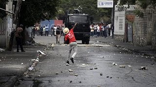 Nouvelles manifestations contre le prix de lessence en Haïti [upl. by Elleb]