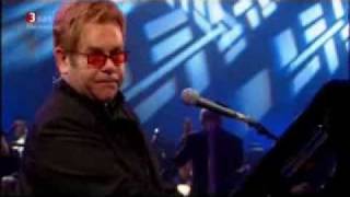 Elton John  Levon Live in New York 2004 [upl. by Torp953]