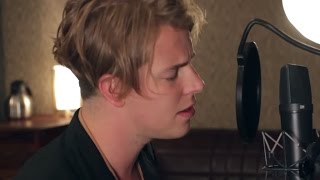 Tom Odell  Magnetized en vivo  live Español  Lyrics [upl. by Frechette]