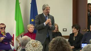 Gentiloni visita il Centro Anziani Sabotino dell’Associazione G Perlasca [upl. by Dnob]