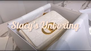 Stacys Unboxing Dior White Caro Bag🤍 디올 카로백 화이트🤍 [upl. by Sirois840]