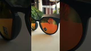 Gafas Oakley HSTN OO94640352 [upl. by Ahsena]