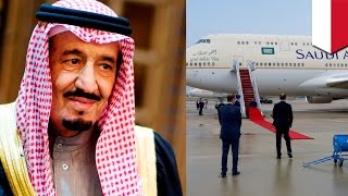 Mengintip isi ‘bawaan’ Raja Salman bertonton pada kunjungannya di Indonesia  TomoNews [upl. by Arreyt499]