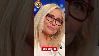 Mara Venier quotGAFFEquot in DIRETTA TV [upl. by Anasus]