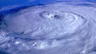 Scientists are pushing for a Category 6 on the hurricane scale Heres why [upl. by Llewen875]