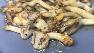 Oyster mushrooms recipe in 5 min  Healthy Vegetarian  Mushroom lovers  How to [upl. by Aurie]