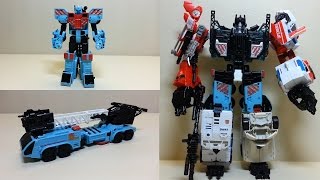 Transformers Generations Combiner Wars Hot Spot amp Defensor Review Bert the Stormtrooper Reviews [upl. by Durwyn]