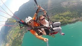 Parapente en tandem sur le lac dAnnecy [upl. by Anoi880]