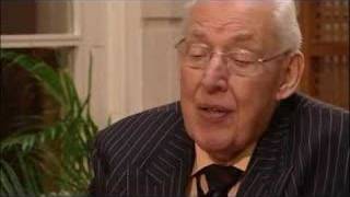 Frost over the World  Ian Paisley  28 Mar 08 [upl. by Einallem299]