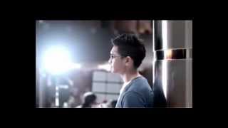 Afgan  Dalam Mihrab Cinta Official Video [upl. by Iruahs247]