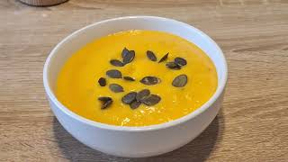 Soupe de butternut [upl. by Eniamat]