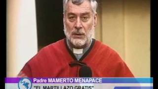 Fray Mamerto Menapace en CLAVES 051209avi [upl. by Nnyltiac869]