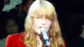 Florence and the Machine SHAKE IT OUT Live Acoustic  Bridge School Shoreline Mountain View 102514 [upl. by Atibat]