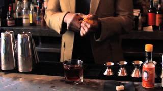 How to Make a Perfect Southern Comfort OldFashioned Drink  Bartender Tips [upl. by Perce]