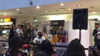 Vinicio Capossela  Lacqua chiara alla fontana live  Feltrinelli Bari [upl. by Clem]