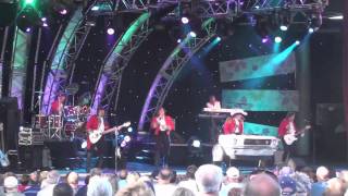 Paul Revere and the Raiders at Epcot [upl. by Adaval]