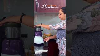 Mayonnaise എളുപ്പത്തിൽ വീട്ടിൽ ഉണ്ടാക്കാം  Easy homemade mayonnaise recipe gowrikrishnon [upl. by Nyloc]