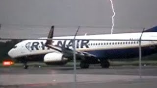 ryanair taxi at storm [upl. by Arahc]