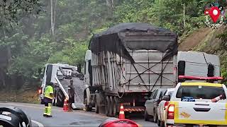 PERIGO NA RIO SANTOS QUANDO UM VEÍCULO QUEBRA  UBATUBA LITORAL NORTE [upl. by Werdn]