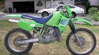 1989 Kawasaki KDX200 REVIEW [upl. by Nodnorb319]