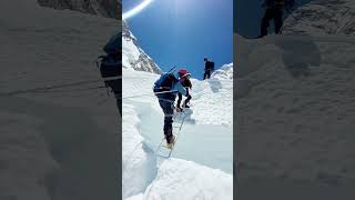 Khumbu Icefall Everest 📹 mariovillagran56 everest viralvideo youtubeshort viralshorts [upl. by Heda]