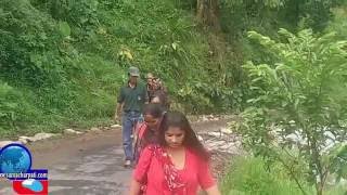 प्लास्टिकले छोपेको ठाउँ माथिबाट सवारी यसरी ओहोरदोहोर गर्छन् Danger Area In Lekhanath [upl. by Weitman948]