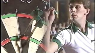 Dave Whitcombe vs Ray Farrell 1985 Winmau World Masters Final [upl. by Hamann]