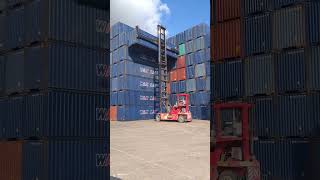 How to lift container volvotrucks youtubeshorts automobile truck trending shorts [upl. by Joub]