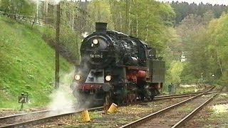 Dampflokeinsatz in LobensteinThüringen Dampflokomotive 58 1111 [upl. by Boycey210]