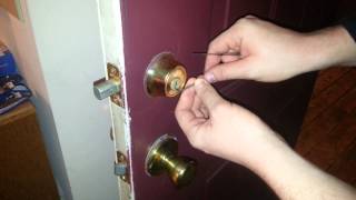 How to Pick a Front Door Lock Deadbolt EASY [upl. by Kee]