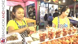 The New Rot Fai Market Ratchada Bangkok  A walk through the night market  Food stalls everywhere [upl. by Middendorf]