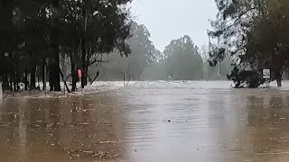 Watch How Fast The Hawkesbury River Rises Richmond Bridge Goes Under AGAIN [upl. by Asillim291]