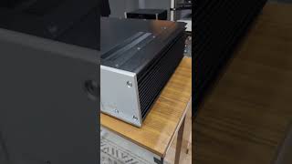 Amp Dual Mono Musical Fidelity A308 [upl. by Dyrraj]