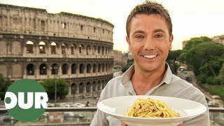 Carbonara At The Colosseum  Ginos Italian Escape E4  Our Taste [upl. by Nirro]