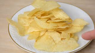 カルビーポテトチップス 九州味自慢 五島 灘の塩味 あごだし風味 Calbee Potato Chips Kyushu Taste Proud Goto Nada Salt Flavor Agodas [upl. by Gallager]