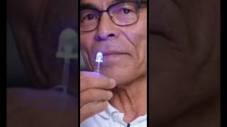 Inventor of blue light Shuji Nakamura invention Chenge the world  experiment shorts subscribe [upl. by Libre]