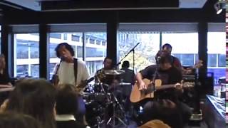 Ween 20031103 Toronto ON HMV Instore Performance Acoustic [upl. by Ong]