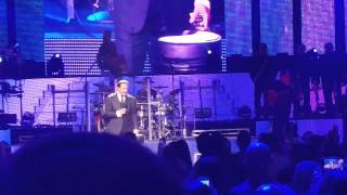 LUIS MIGUEL CANTANDO BELLO EN VIVO AMORAMORTODO O NADAPHOENI [upl. by Barbabas]