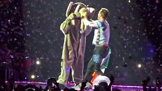 Coldplay  Sky Full of Stars  Multicam  Live  Croke Park  Dublin  July 8th 2017 [upl. by Noerb872]