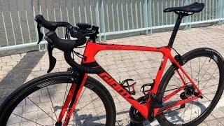 Giant TCR Advanced 2  2018  Road Bike [upl. by Sybilla]