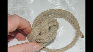 How to Tie Turks Head Knot on Your Hand to Create a Woggle or Neckerchief Slide 4 Bight Turks Head [upl. by Ilrebmyk]