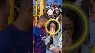 O DIA QUE O MBAPPÉ QUEBROU O NARIZ DE UMA FÃ 😭 shorts [upl. by Icyac]